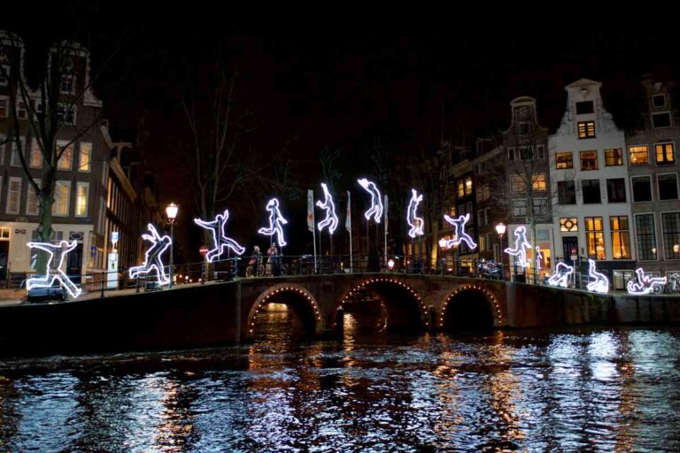 Découvrez le grand festival des lumières à Amsterdam 2024 2025